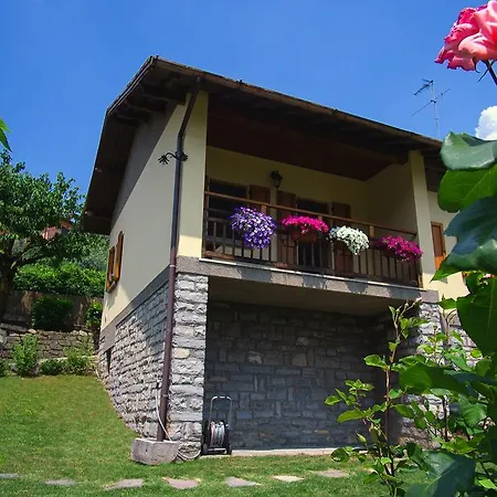 Bellagio's Sunrise Casa de Férias *